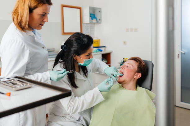 Best Holiday Emergency Dentist in Holly Springs, NC